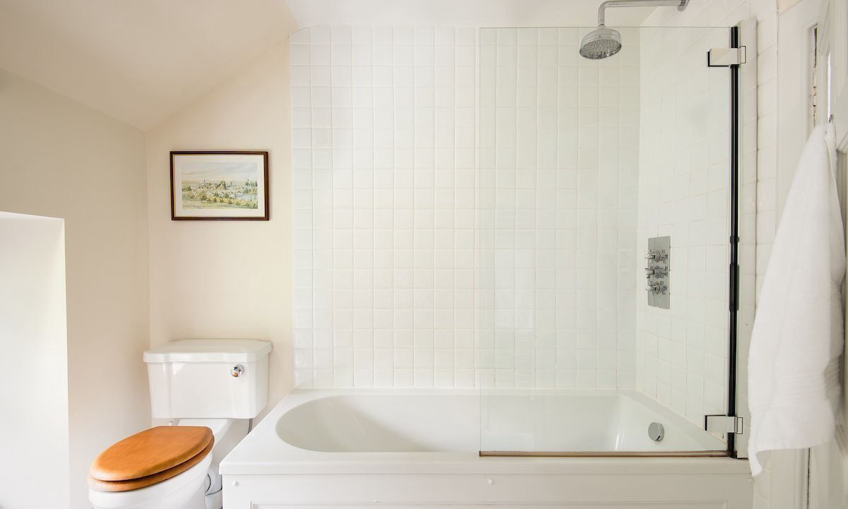 Photo of Bathroom in Kelso