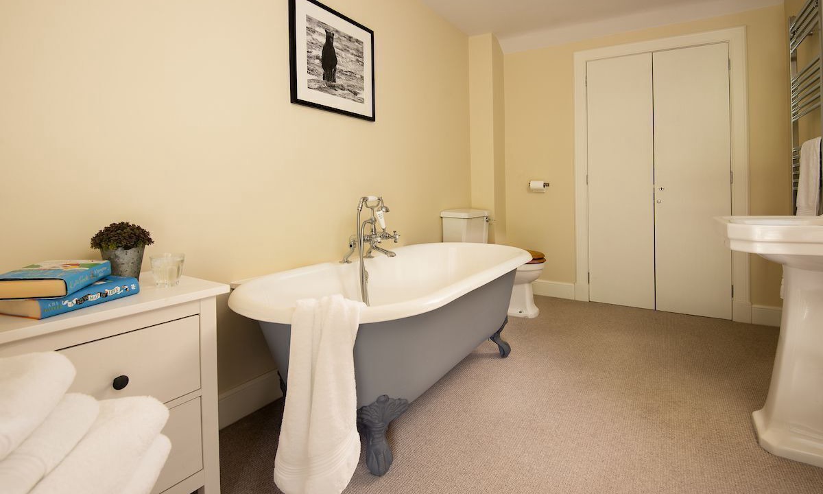 Photo of Bathroom in Kelso