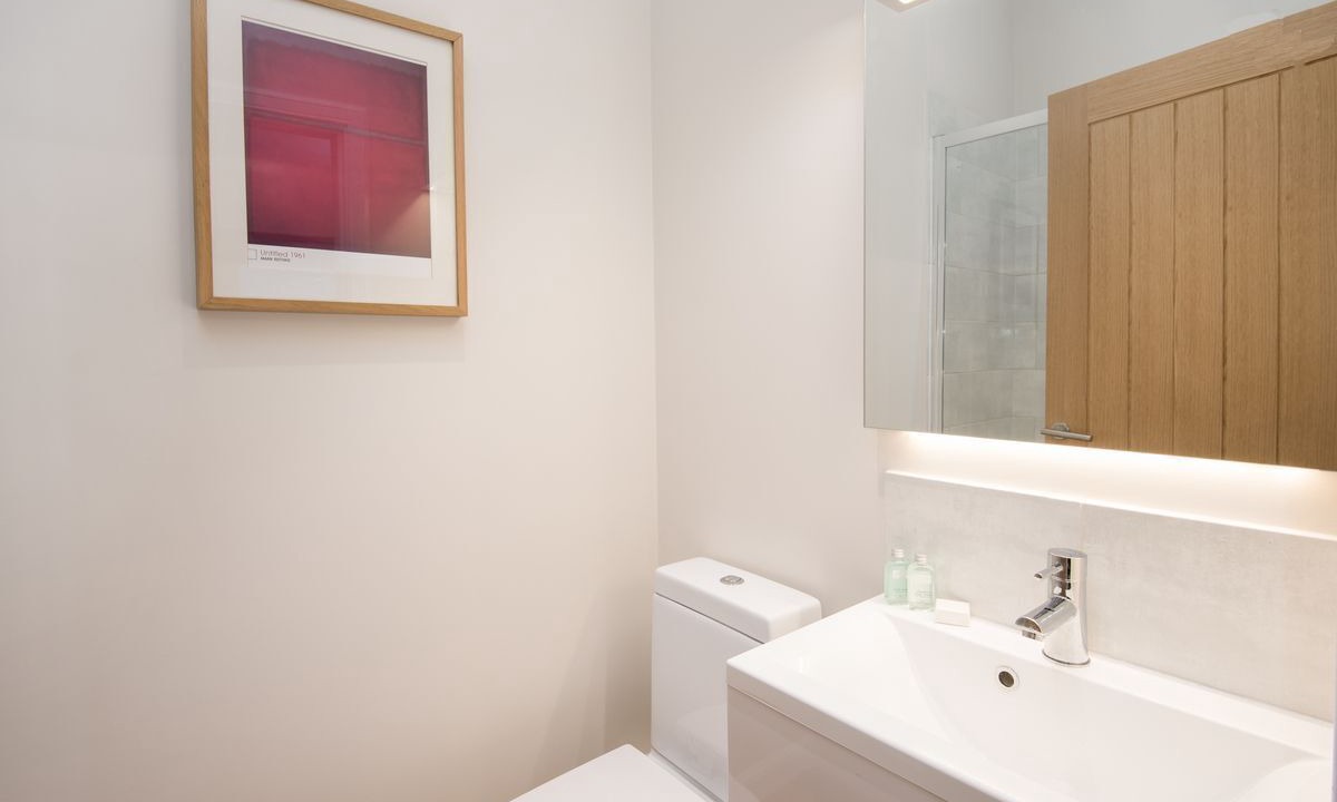 Photo of Bathroom in Gattonside