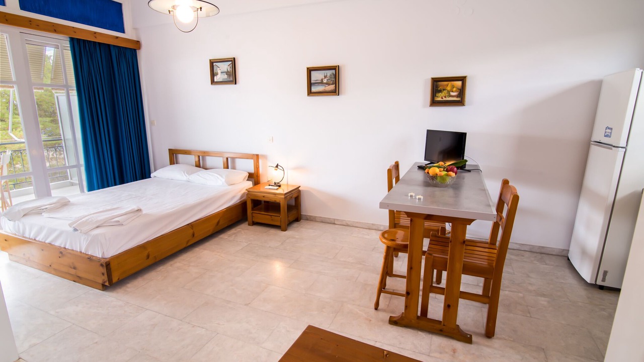 Photo of Bedroom in Akrogialion