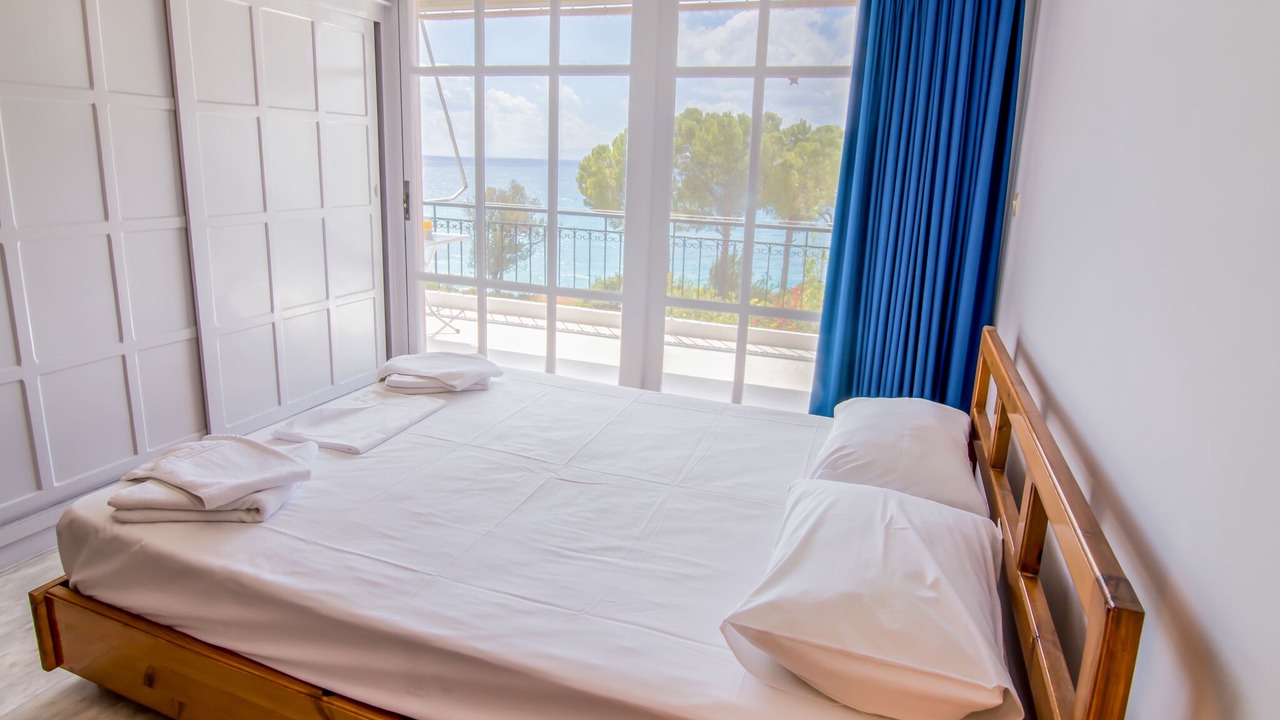 Photo of Bedroom in Akrogialion