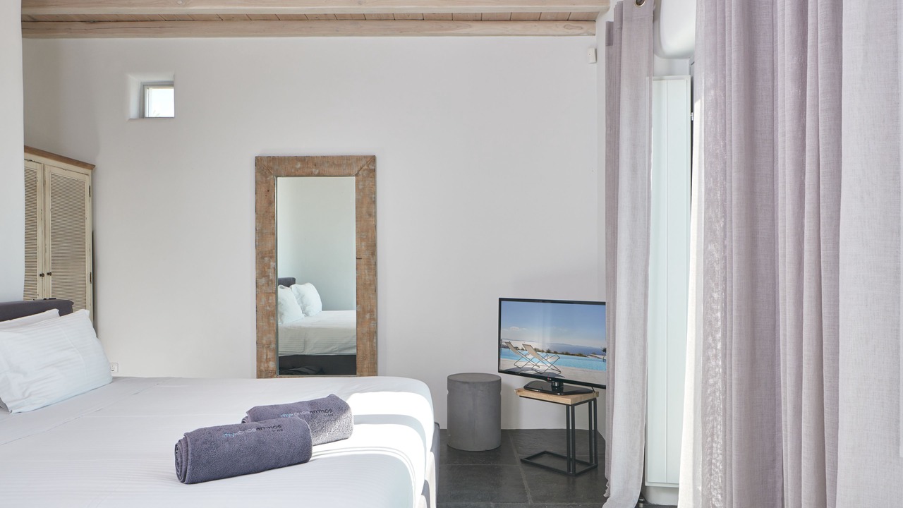 Photo of Bedroom in Faros Armenistis