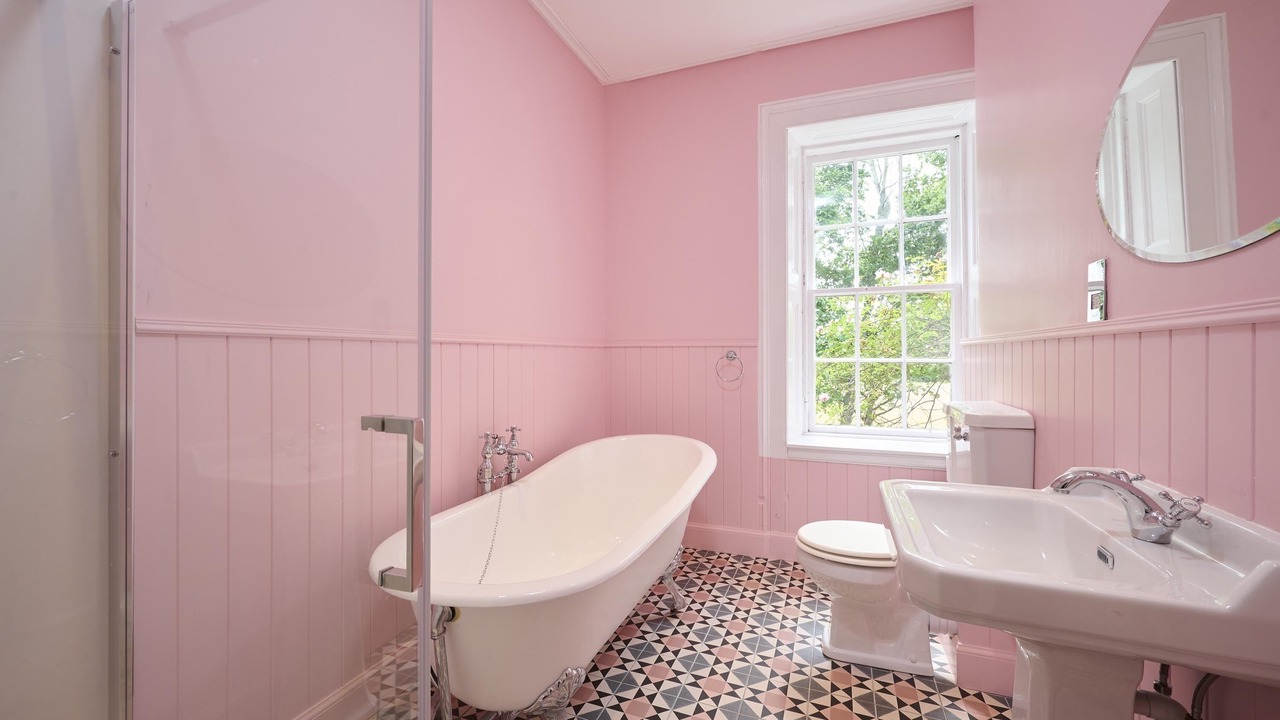 Photo of Bathroom in Kirkhill