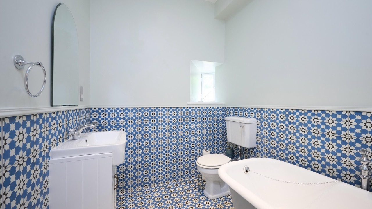 Photo of Bathroom in Kirkhill