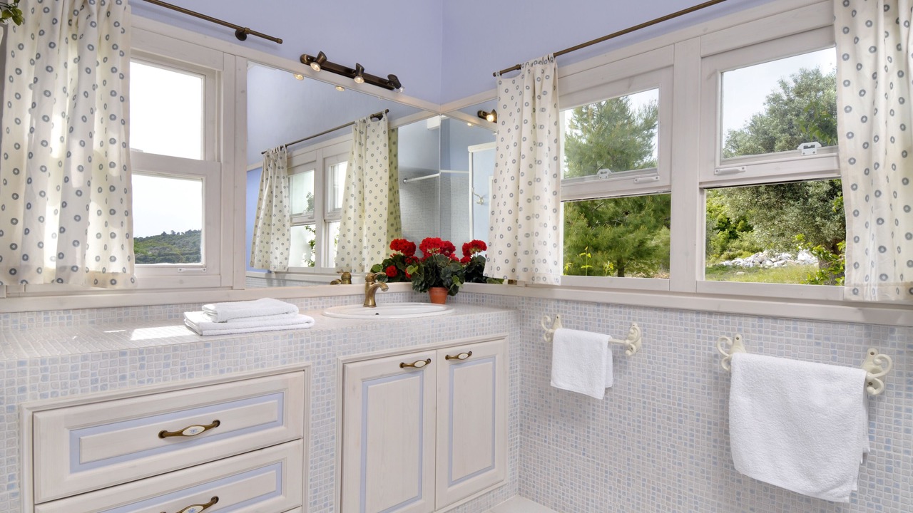 Photo of Bathroom in Votsi
