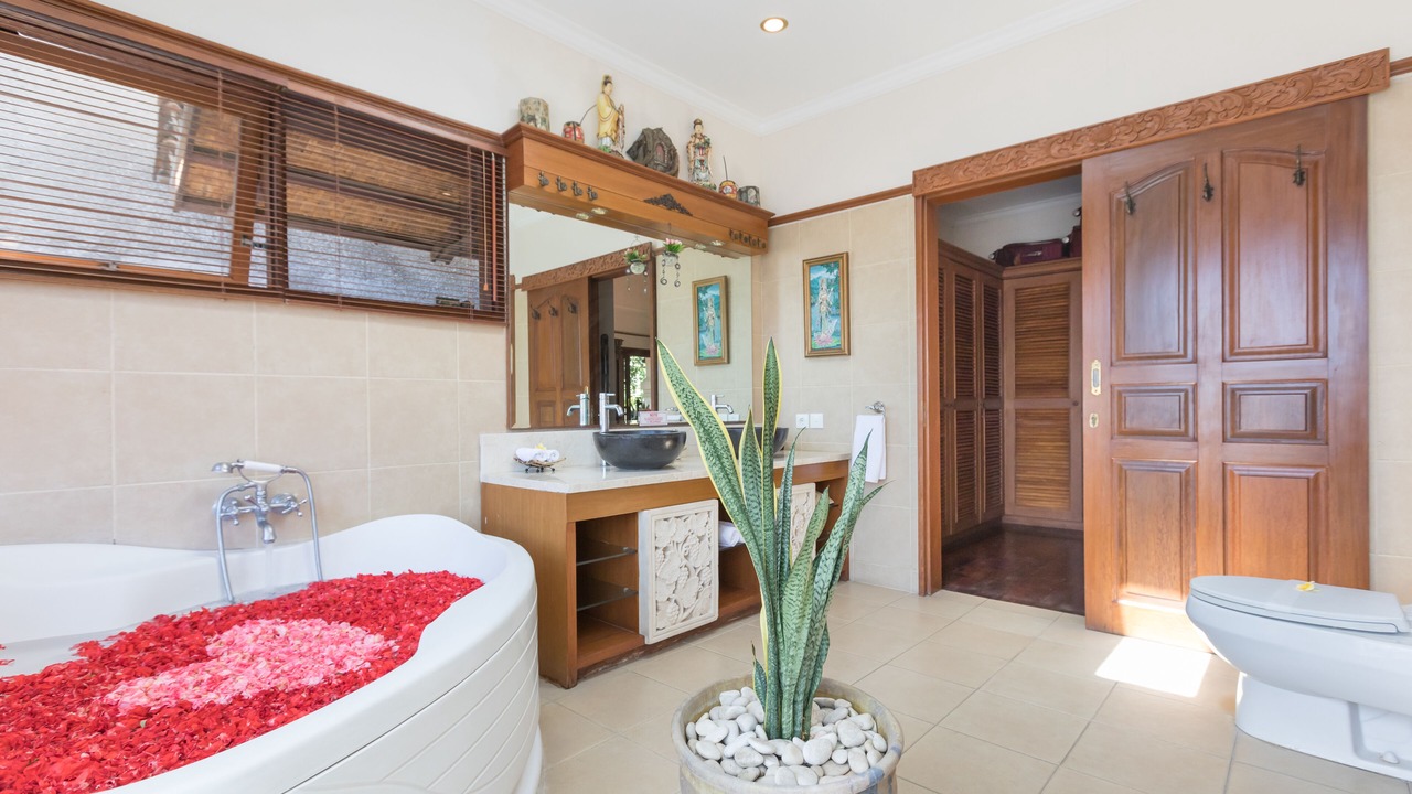 Photo of Bathroom in Central Seminyak