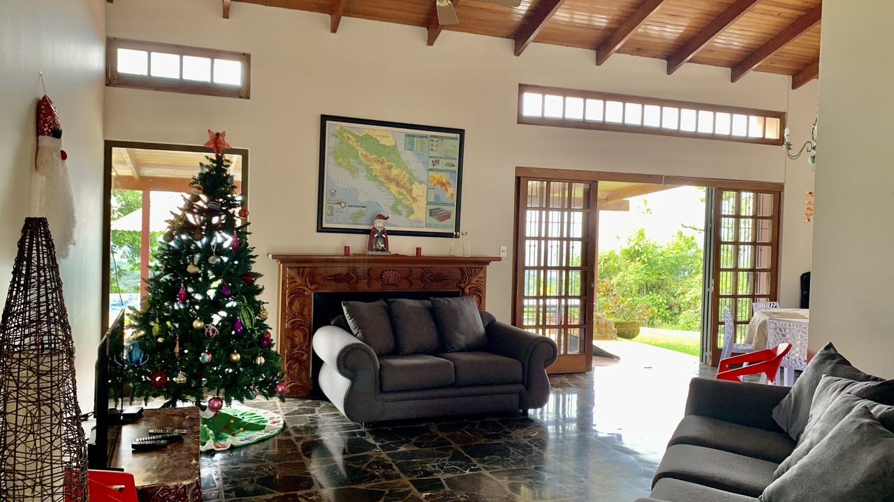Photo of Livingroom in San Ramon