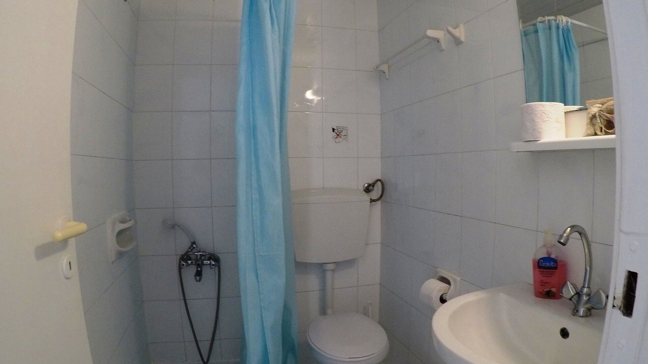 Photo of Bathroom in Kokkini Chani