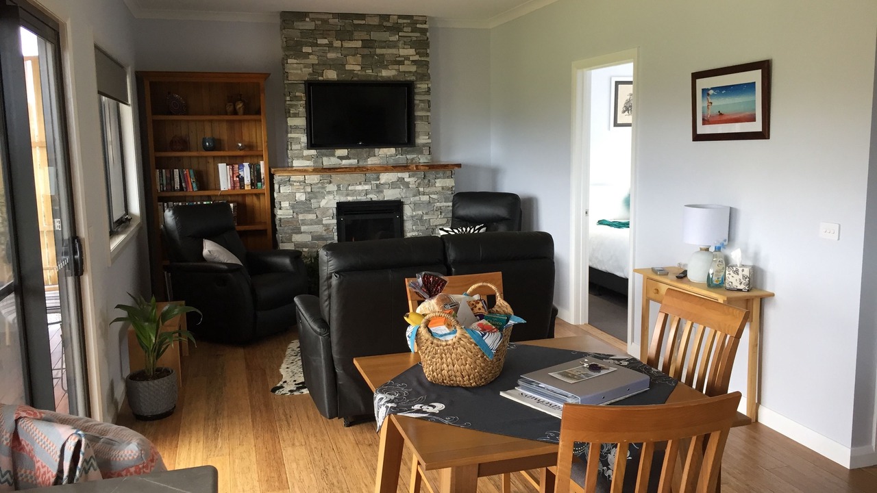 Photo of Livingroom in West Kentish