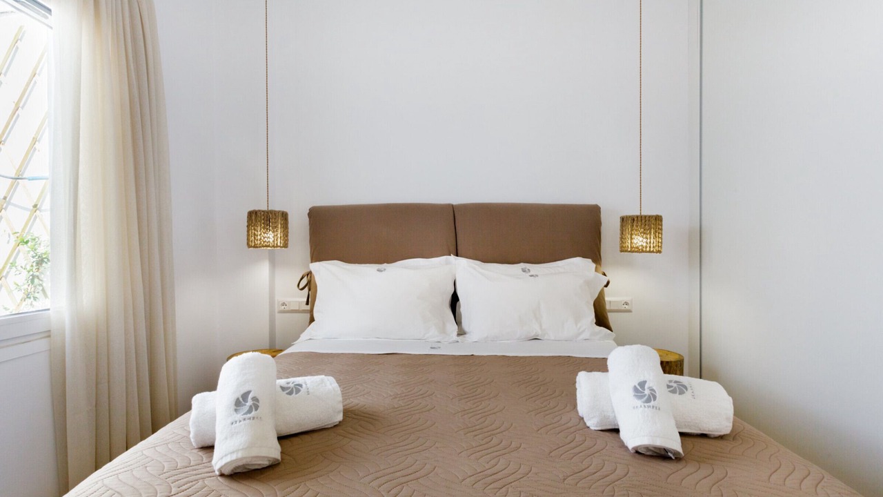 Photo of Bedroom in Kokkini Chani