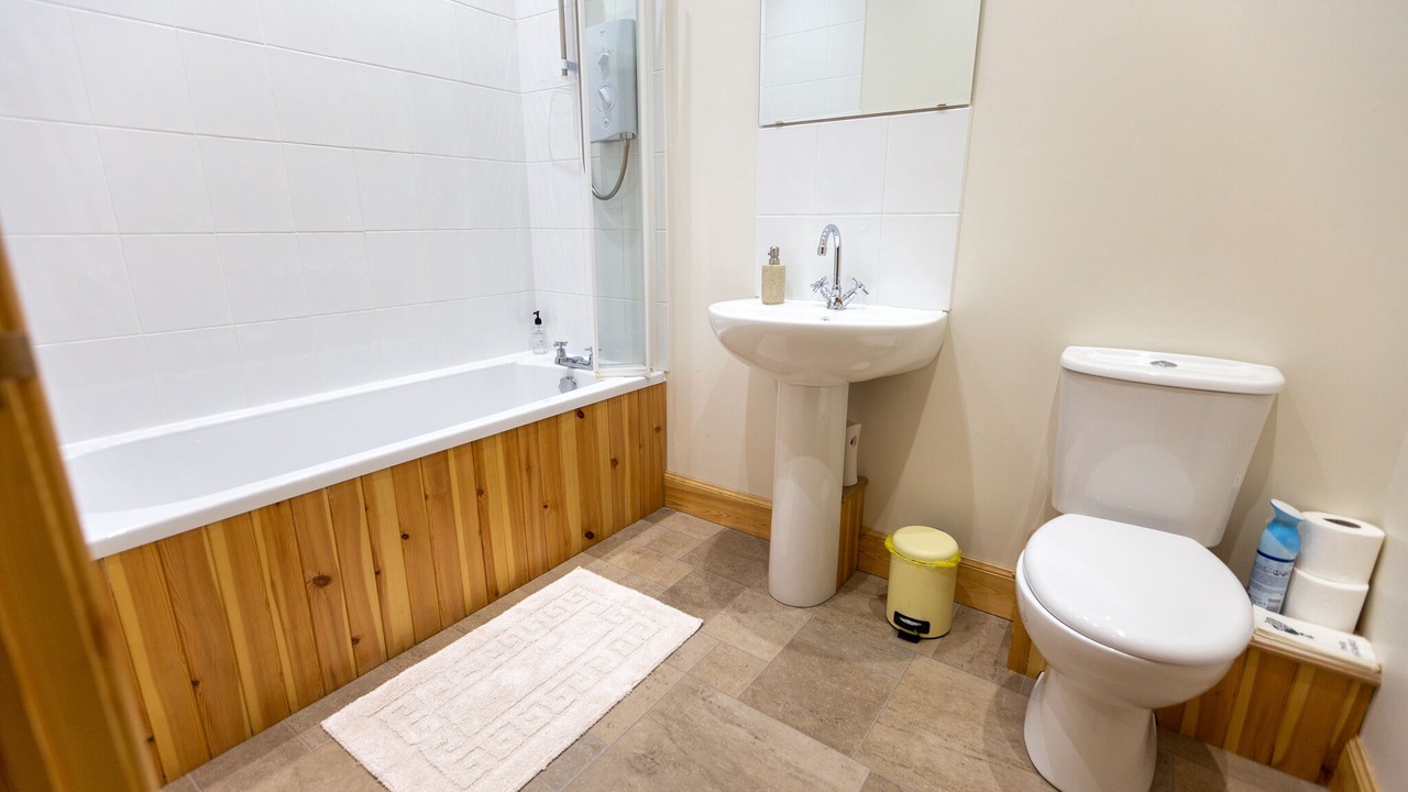 Photo of Bathroom in Dunkeld