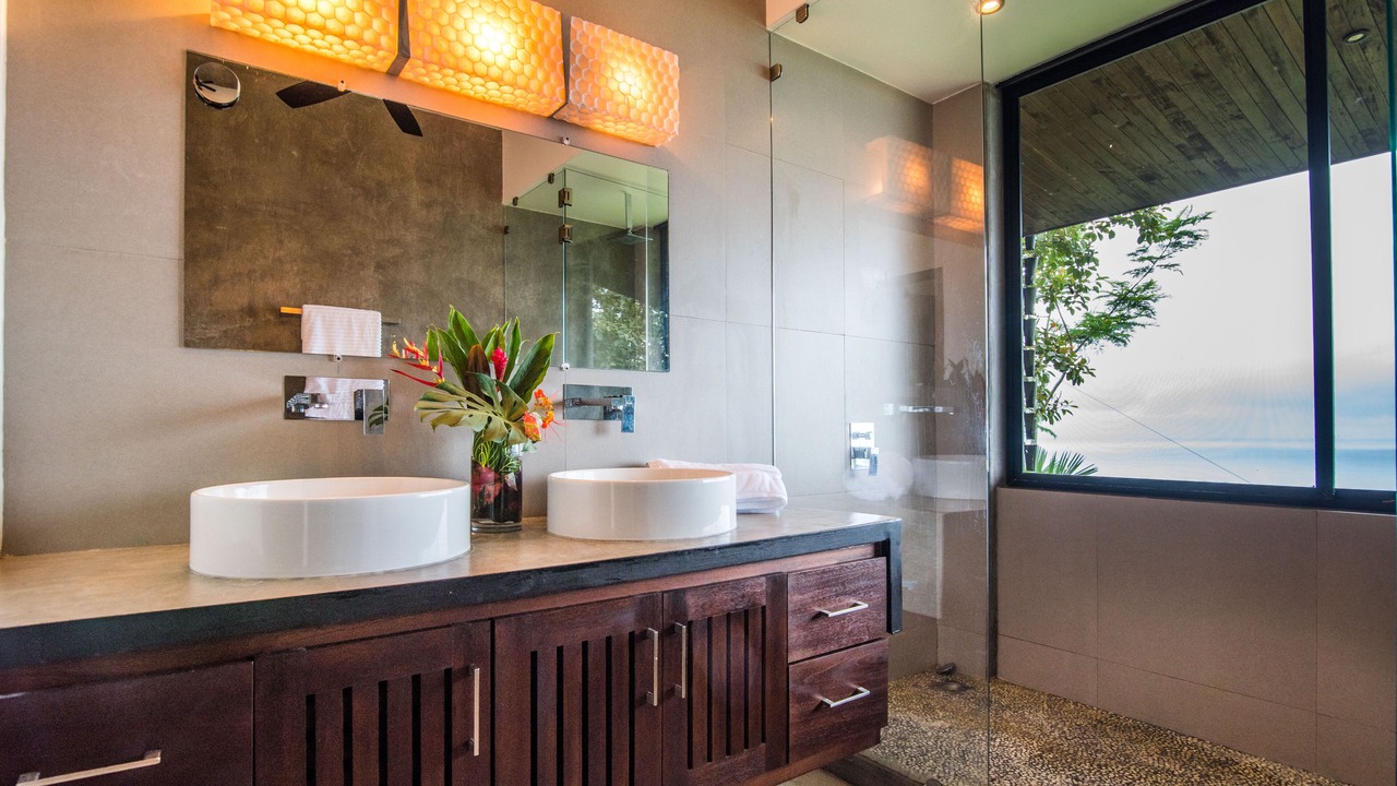 Photo of Bathroom in Hatillo