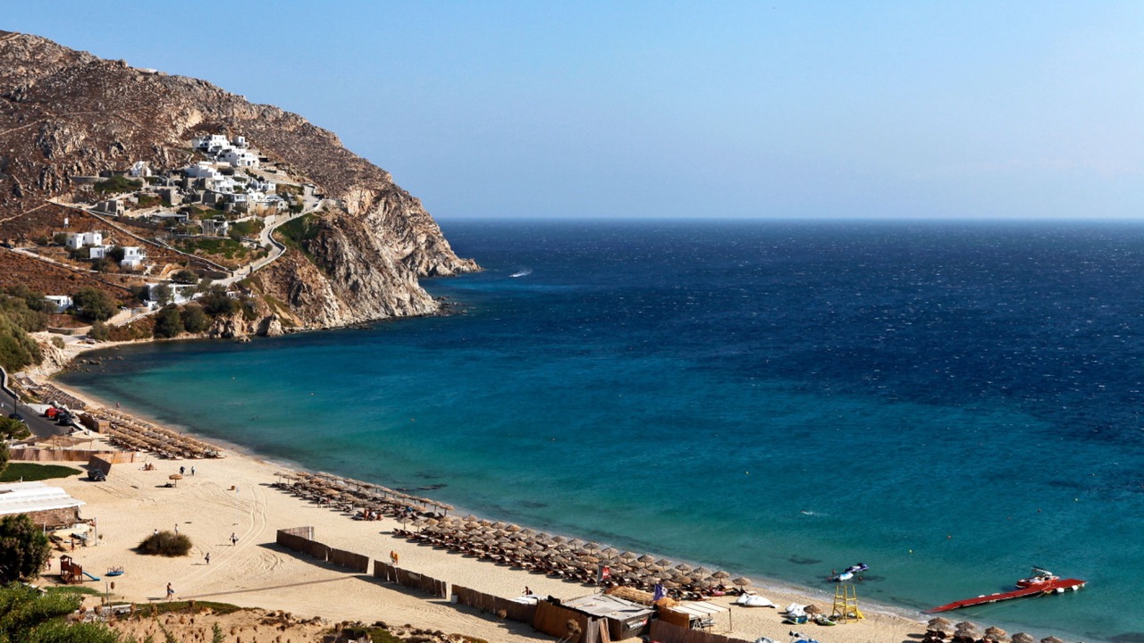 Photo of Others in Elia