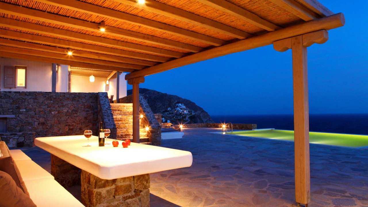 Photo of Outdoor in Elia