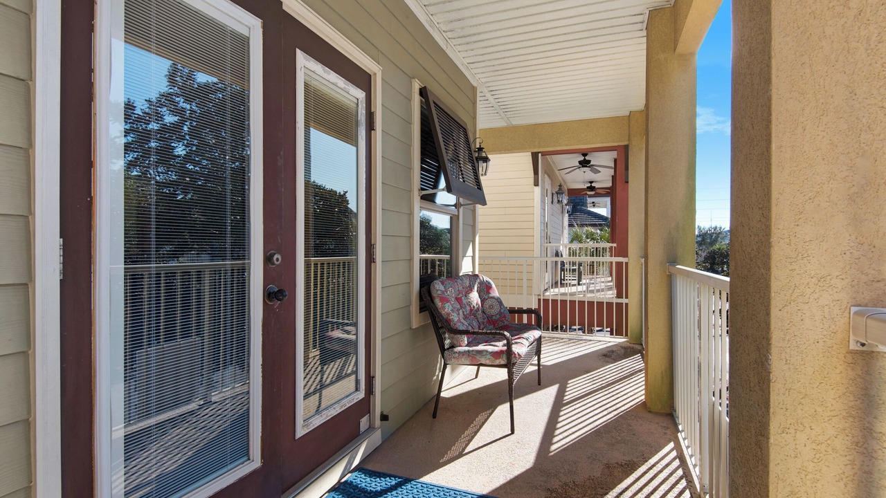 Photo of Patio Balcony in Villages of Crystal Beach