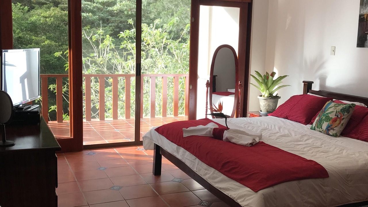 Photo of Bedroom in Orosi