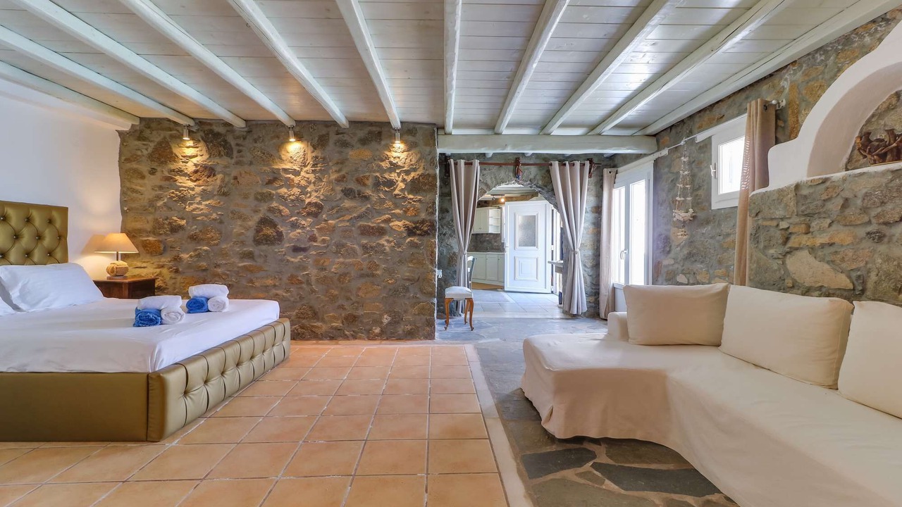 Photo of Bedroom in Houlakia