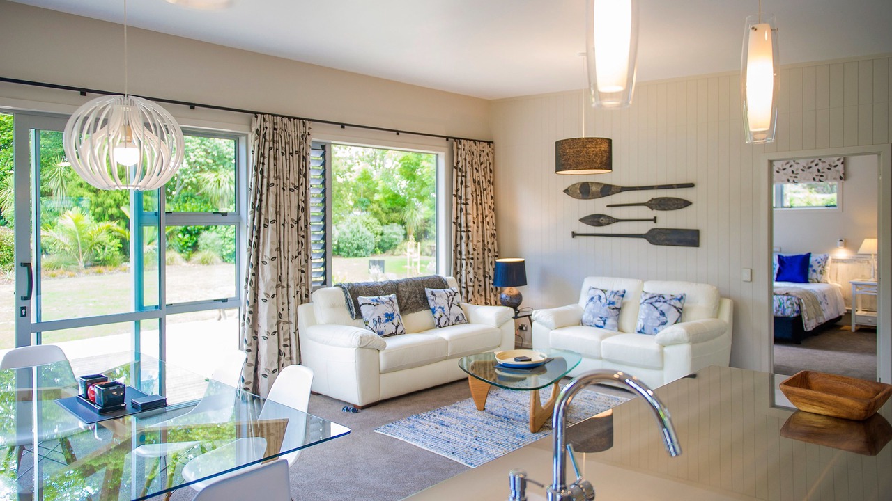 Photo of Livingroom in Cooks Beach