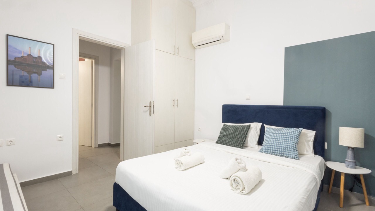 Photo of Bedroom in Neos Kosmos