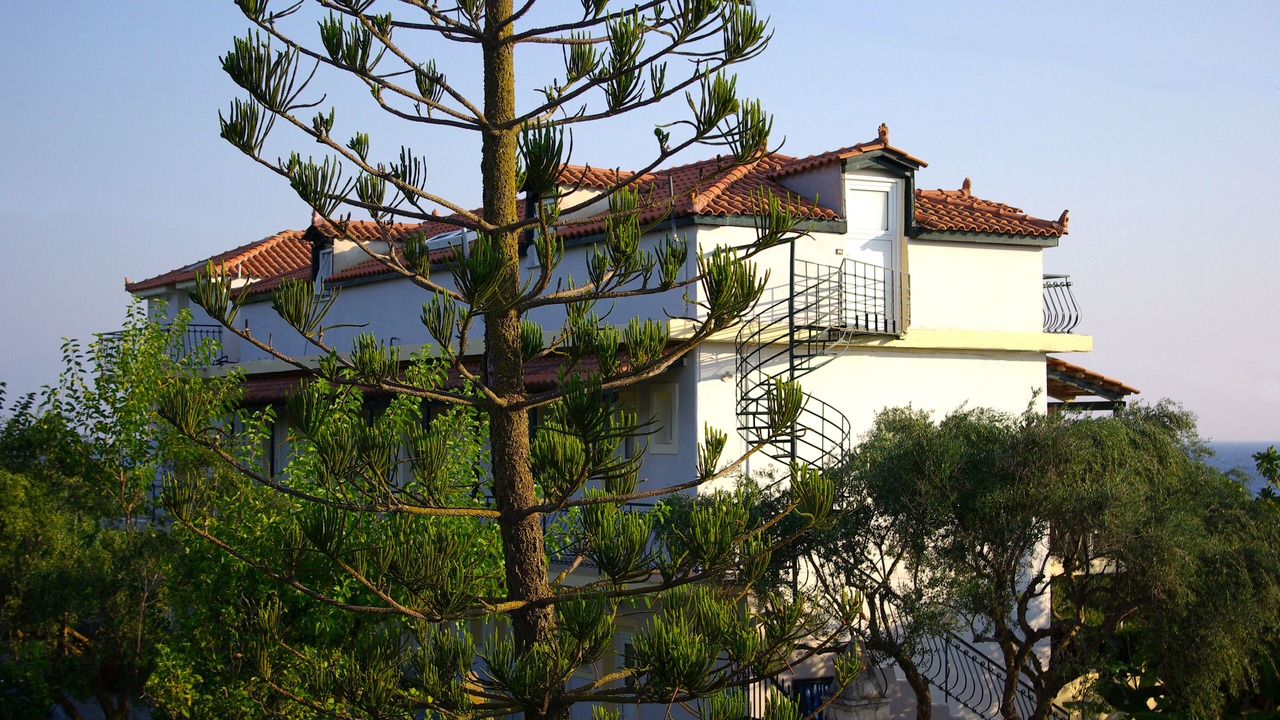 Photo of Outdoor in Neromilos