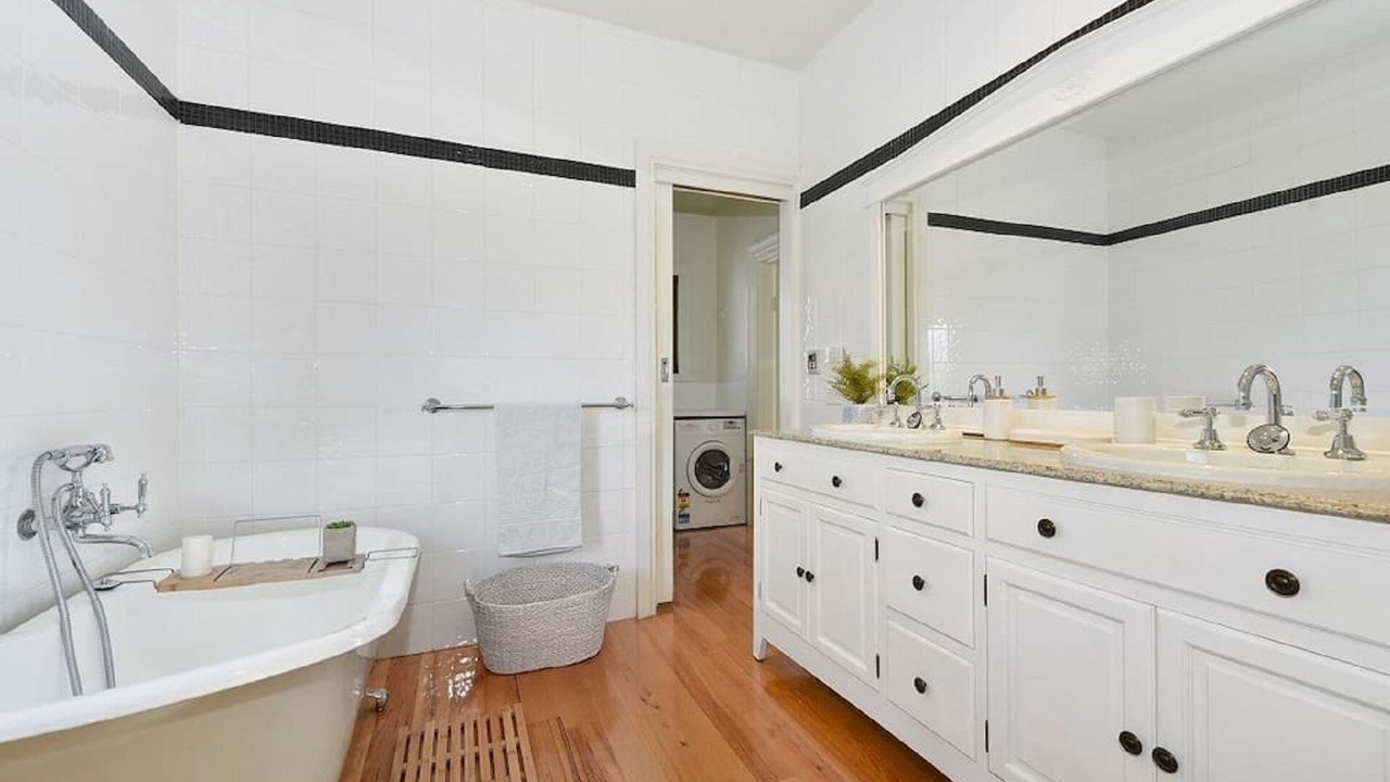 Photo of Bathroom in Launceston CBD