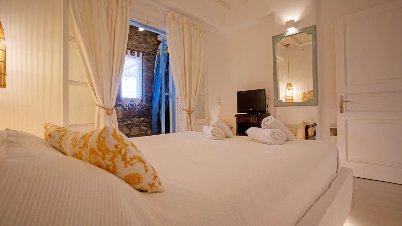 Photo of Bedroom in Houlakia