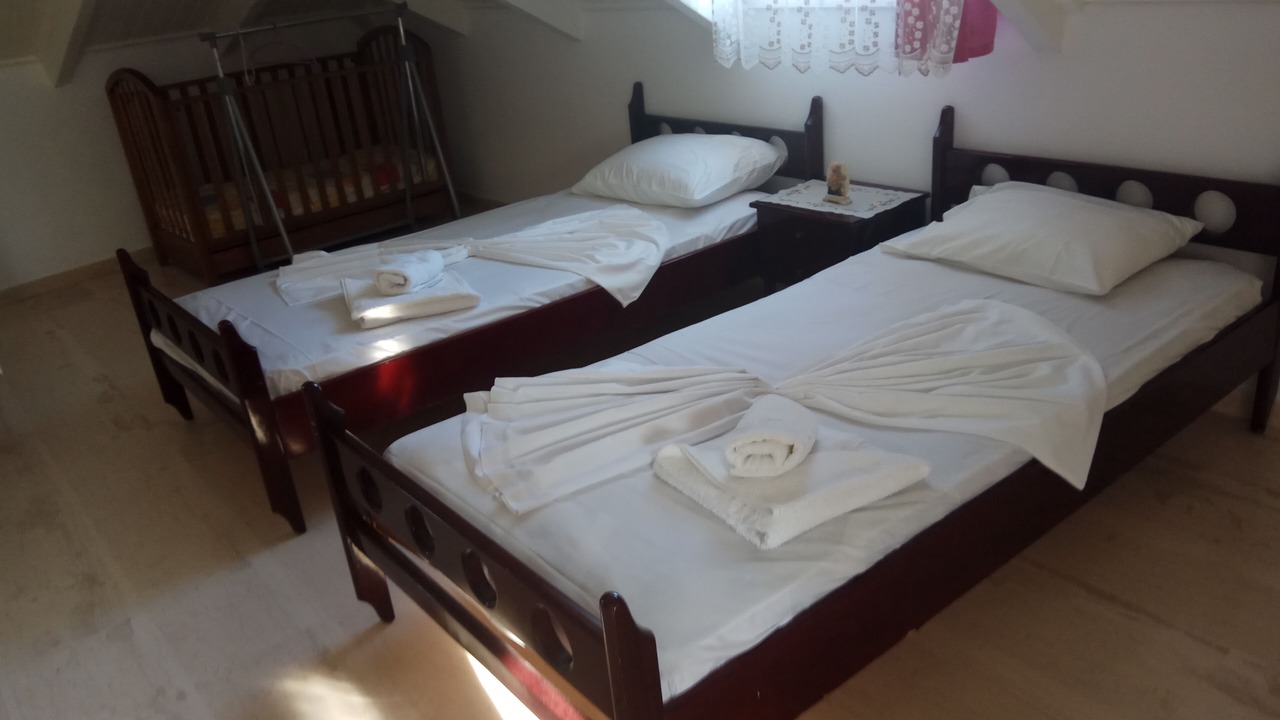 Photo of Bedroom in Alykes