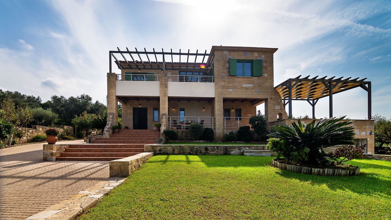 Photo of Outdoor in Gerani