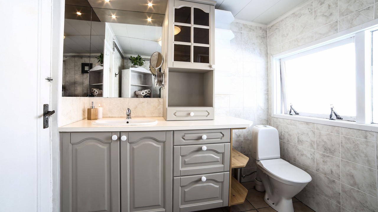 Photo of Bathroom in Dalvik