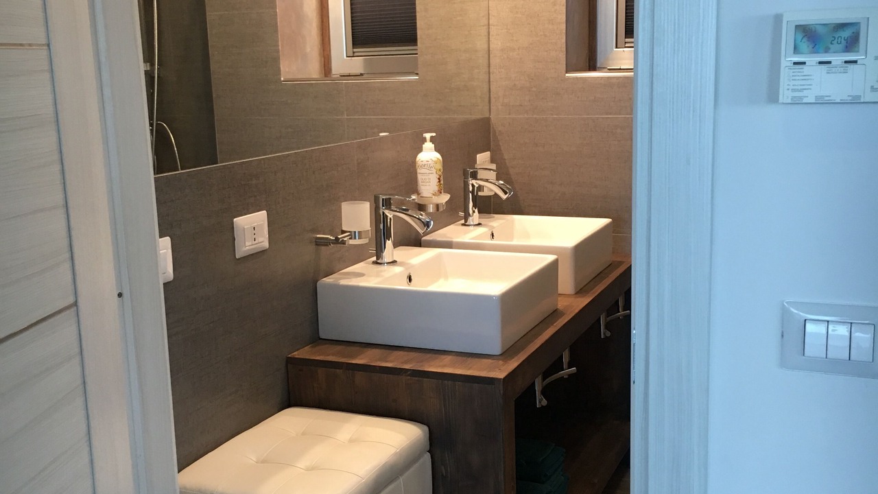 Photo of Bathroom in Giardini Naxos