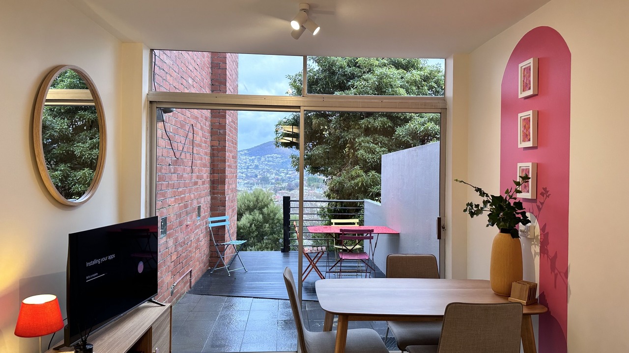 Photo of Livingroom in Battery Point