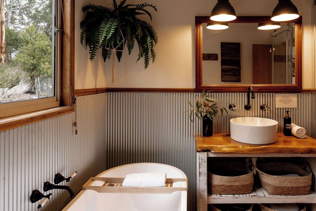 Photo of Bathroom in Alonnah
