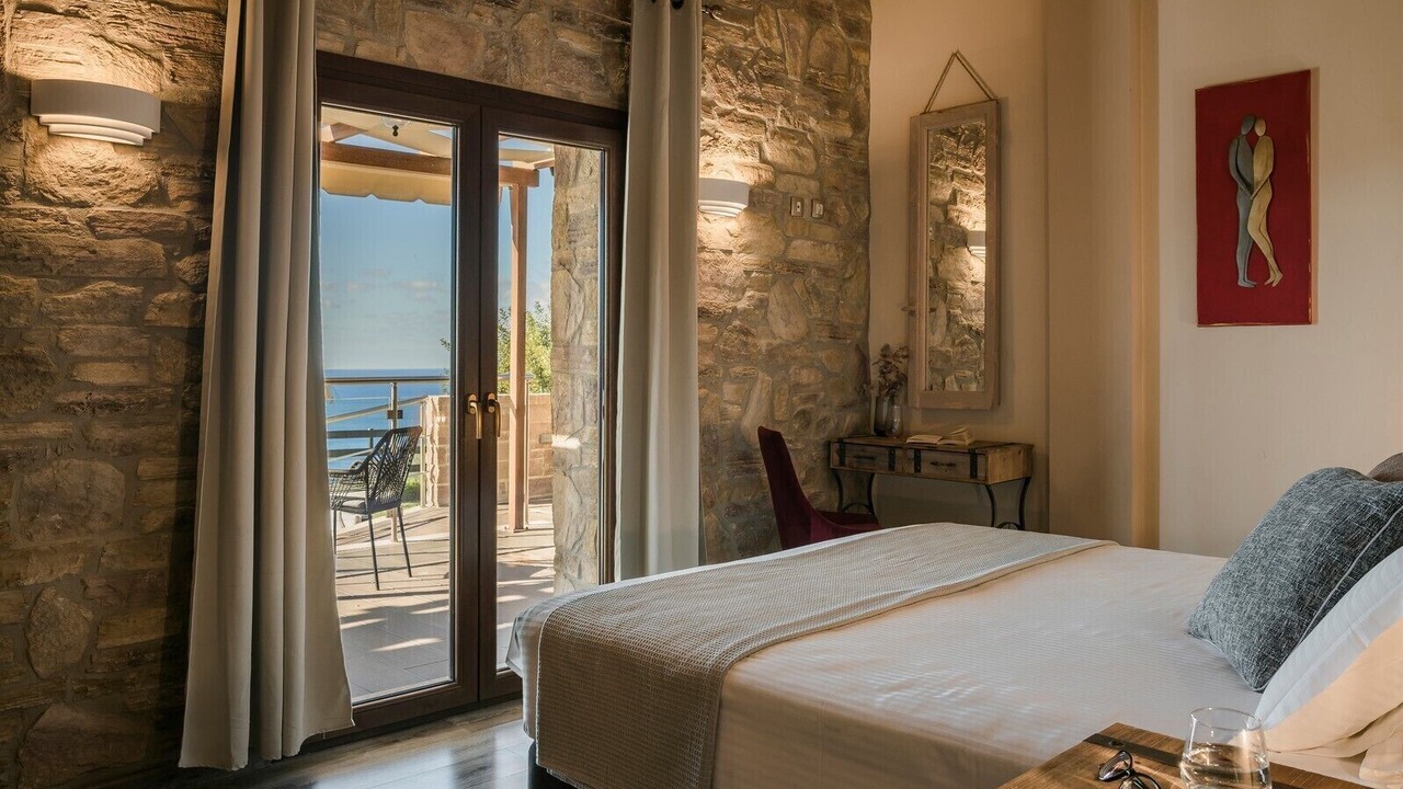 Photo of Bedroom in Erisos