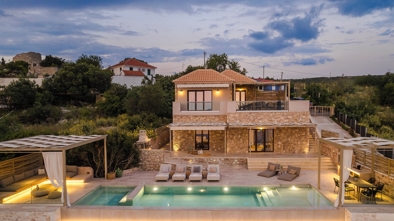 Photo of Outdoor in Erisos