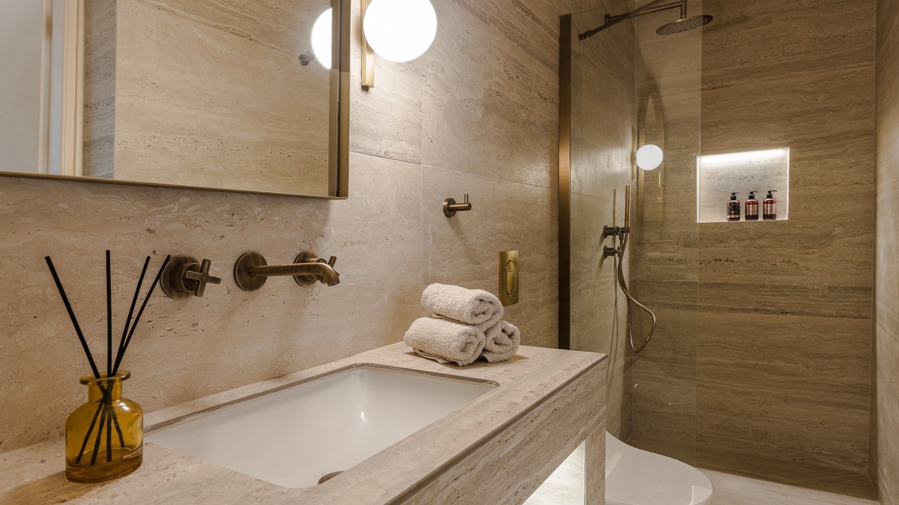 Photo of Bathroom in Erisos