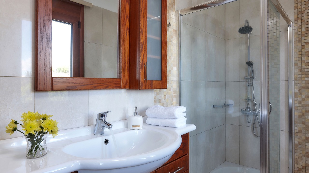 Photo of Bathroom in Voutai