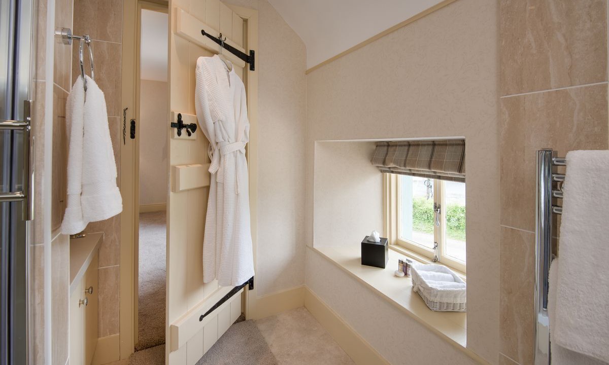 Photo of Bathroom in Melrose
