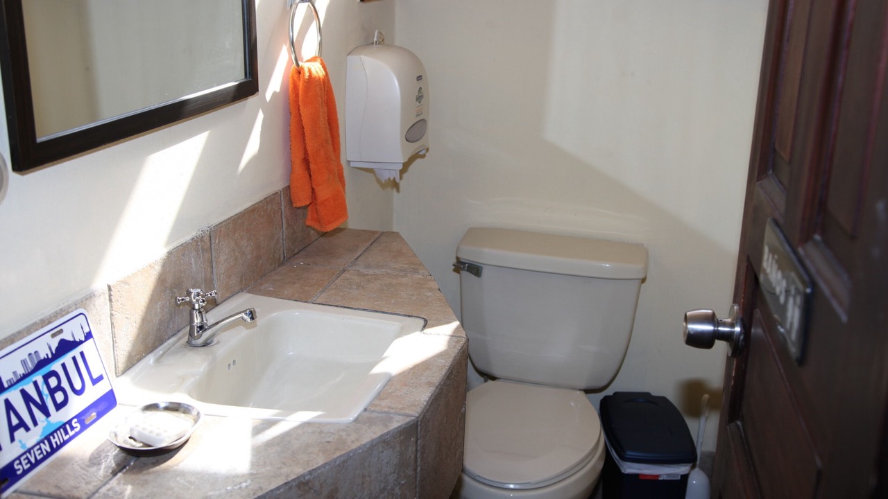 Photo of Bathroom in Barrio Escalante
