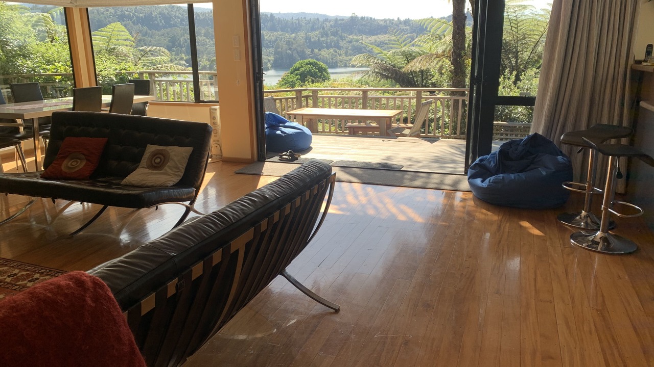 Photo of Livingroom in Lake Tarawera