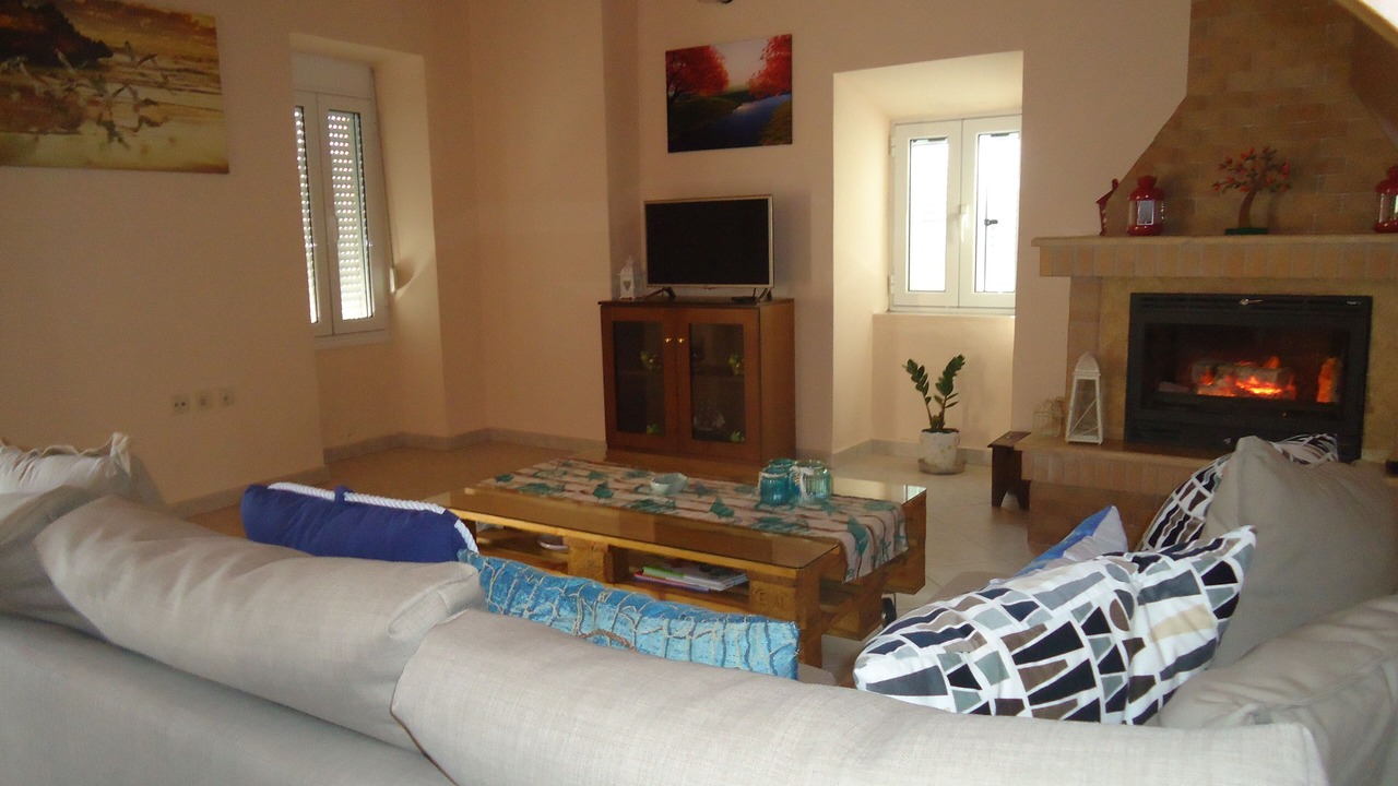 Photo of Livingroom in Paliki