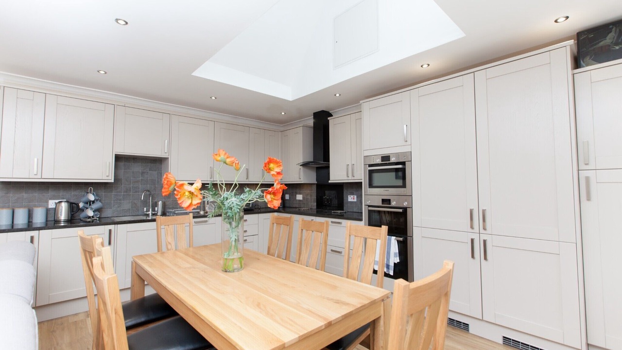 Photo of Bedroom in Duddingston