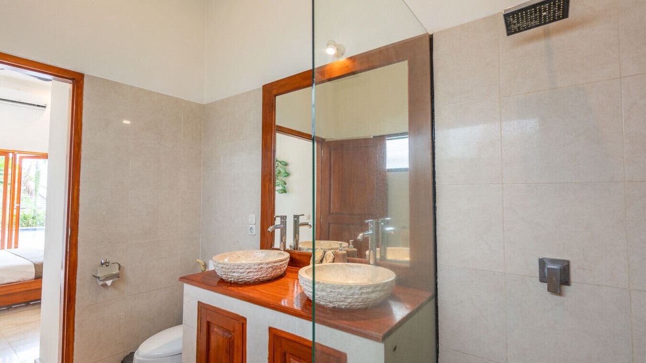 Photo of Bathroom in Melaya
