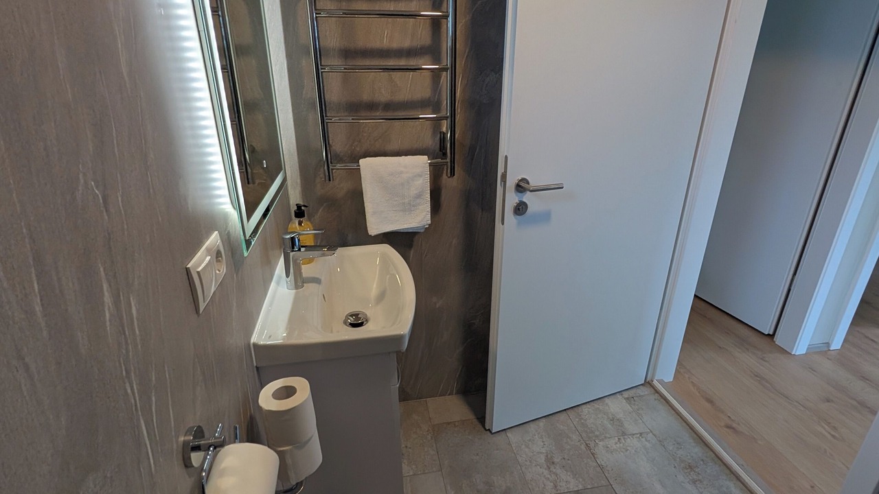 Photo of Bathroom in Djupivogur