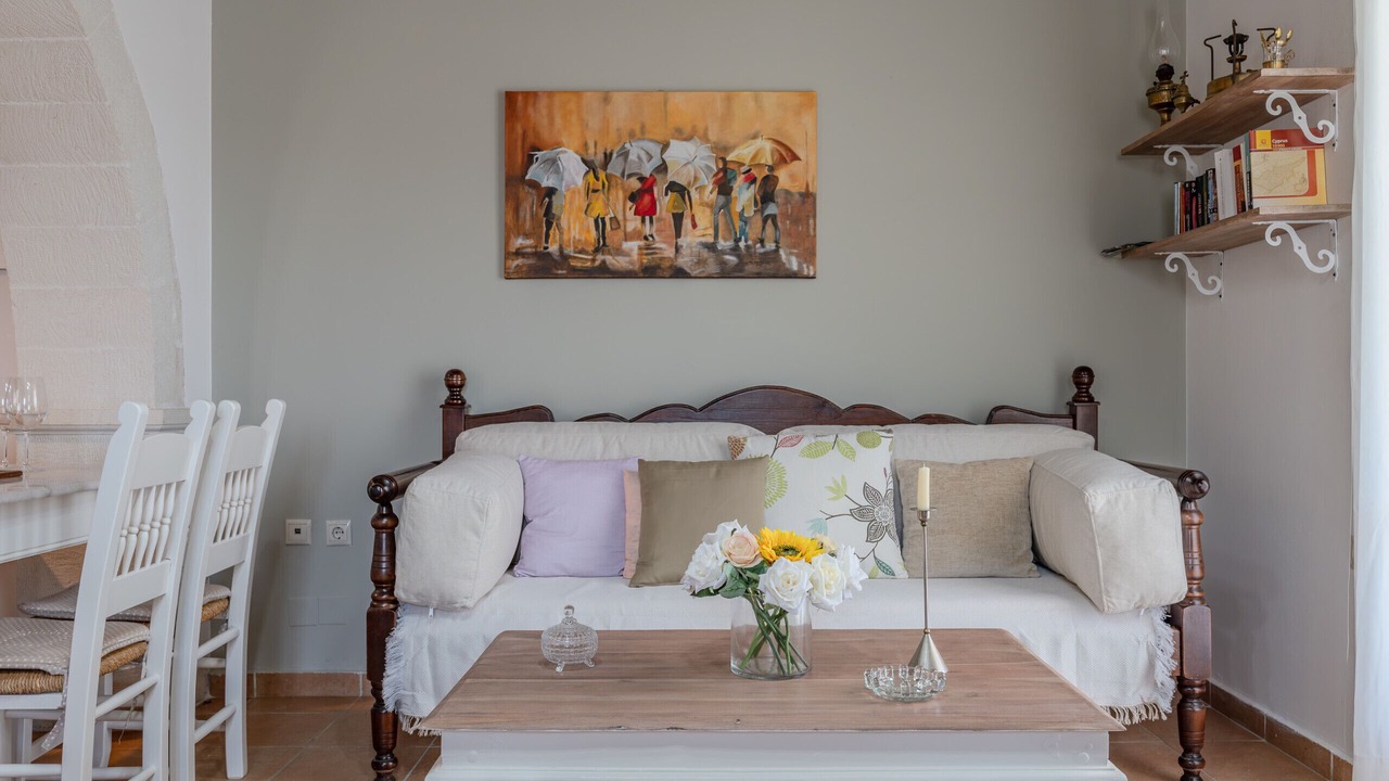 Photo of Livingroom in Douliana