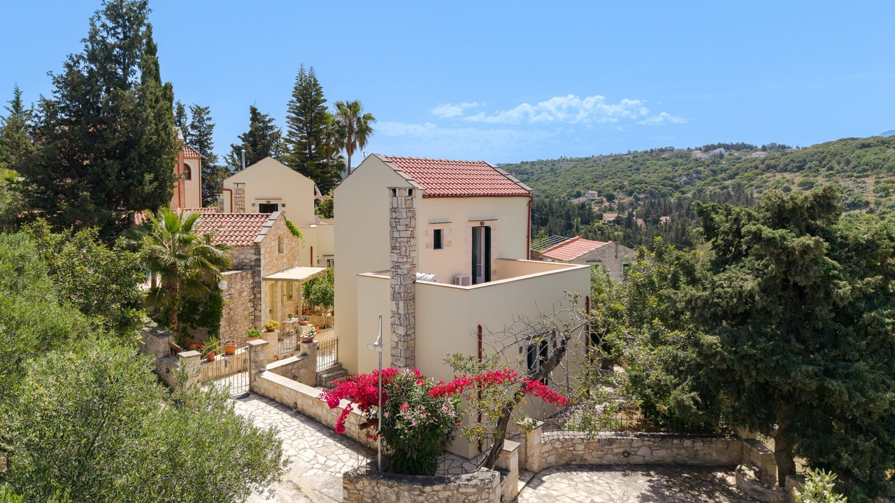 Photo of Outdoor in Douliana