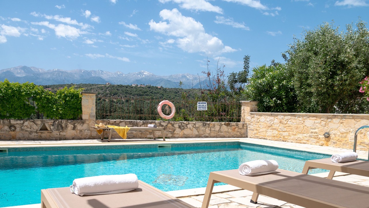 Photo of Outdoor in Douliana