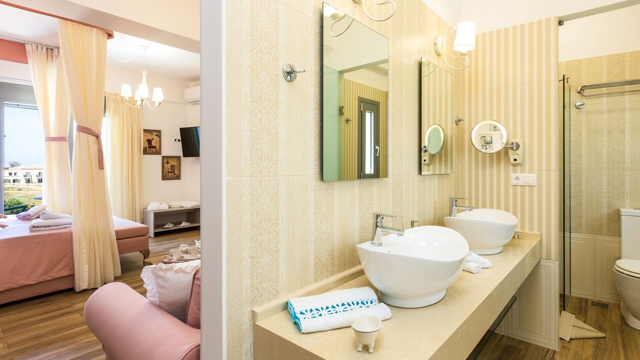 Photo of Bathroom in Panormos