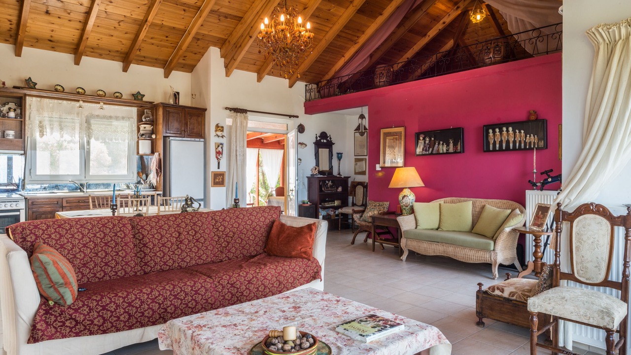 Photo of Livingroom in Gouvai