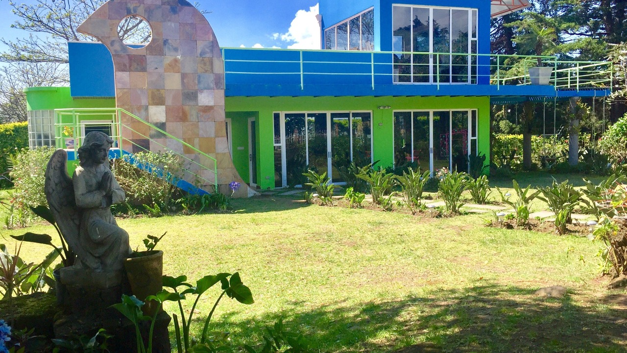 Photo of Outdoor in Roble