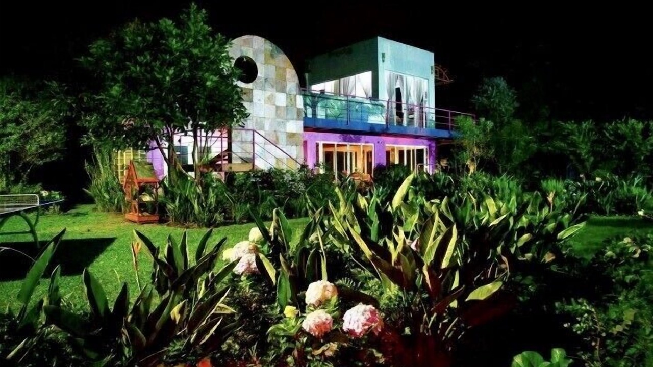 Photo of Outdoor in Roble